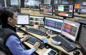 Reasons to opt for an online stock broker stock broker